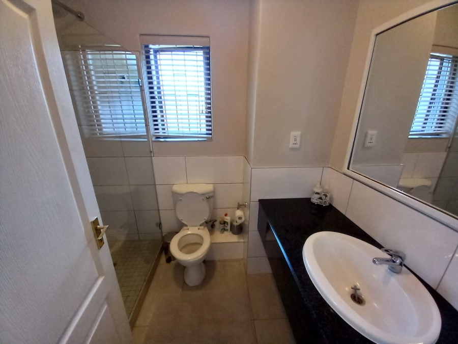 To Let 2 Bedroom Property for Rent in Keurbooms River Western Cape